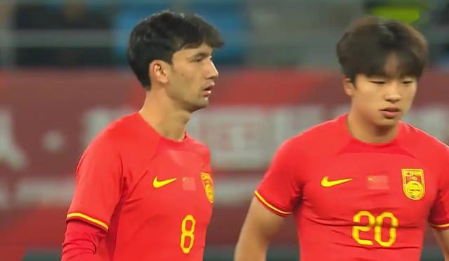 B体育手机版下载-【四国赛】木塔力甫错失良机  U22国足0比0乌兹U22