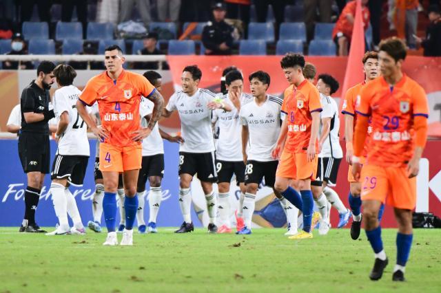 B体育手机版下载-【亚冠】水沼宏太制胜克雷桑中柱 泰山0比1横滨水手