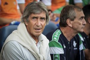 佩工：巴萨现在的防守方式较为冒险，但他们很少丢掉控球权