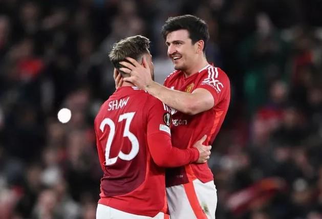 B体育官方入口-名宿火力+1，帕克：马奎尔和肖还在曼联就是笑话