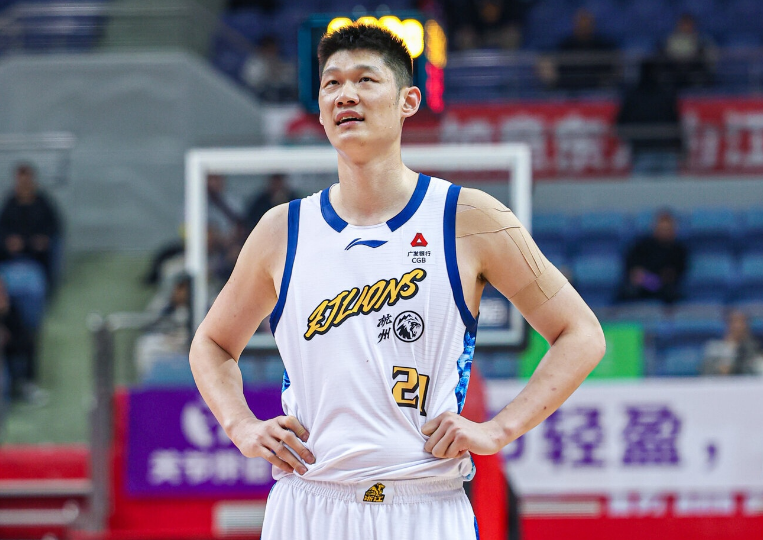 B体育手机版下载-广厦末节轰35-15逆转横扫宁波 胡金秋28+8塔克29+6+10
